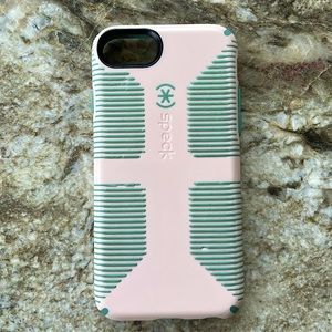 iPhone 7 Speck case
